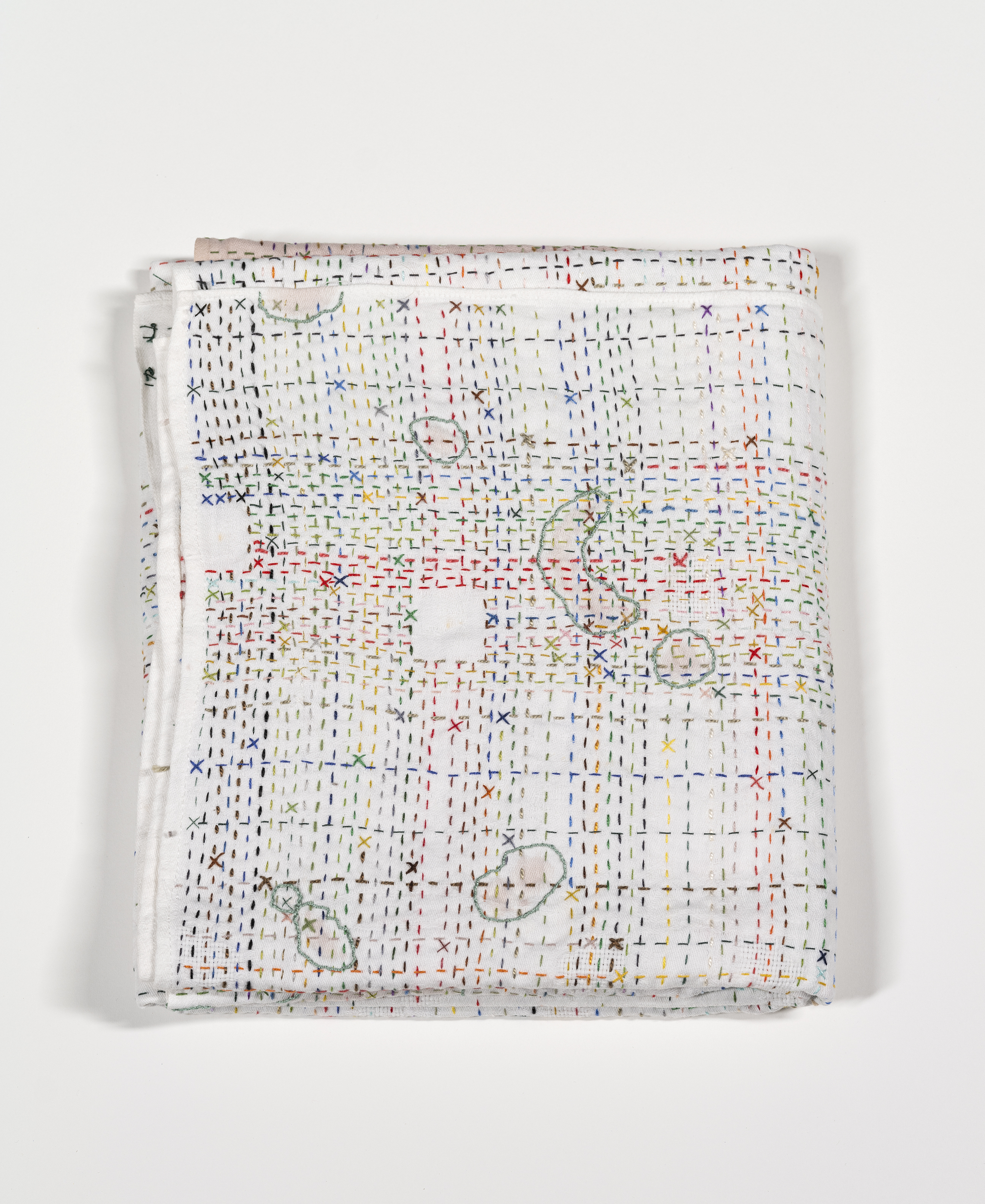 coloured stitch lines, crossing over, highlighting stains 